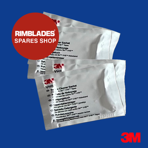 3M Cleaning Sachets x 4 in Spares Shop with 3M Logo
